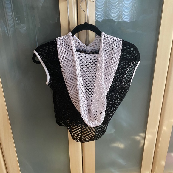 Zara Terez Mesh Hoodie - Picture 2 of 4